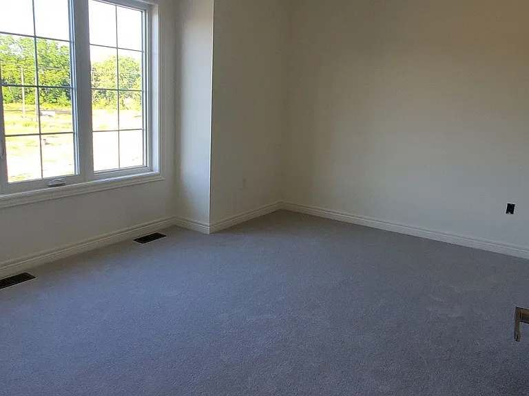 12 Lilestone Dr — Photo 13