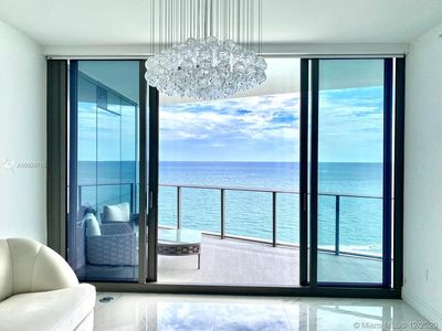 15701 Collins Ave UNIT 2403, North Miami Beach, FL, 33160