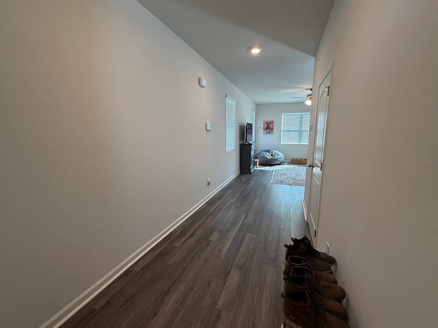 3 bed, 2.5 bath, 1775 sqft, $1,800 — Photo 2