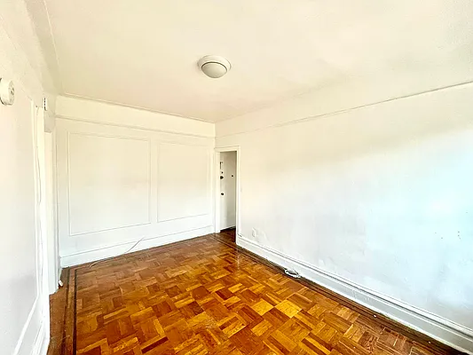 Rented by Pear NYC LLC | media 19