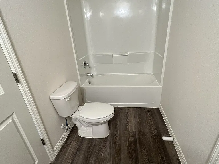 9114 Aegean Cir — Photo 16