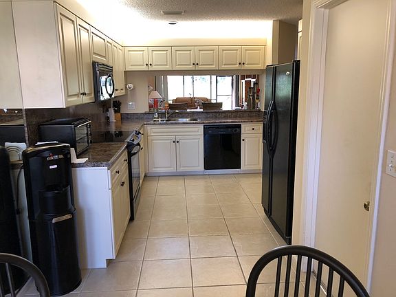 5th image of 759 Windermere Way