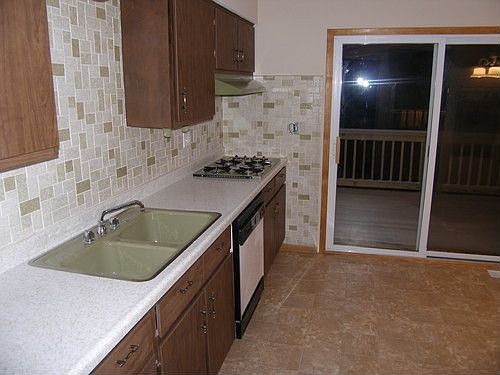 3rd image of 1831 W Thornwood Ln