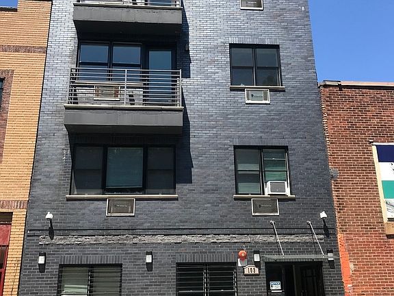 4th image of 103 Varet St #3B