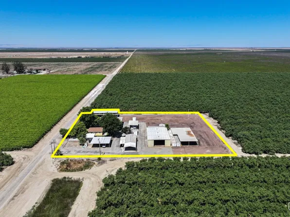 28548 Woollomes Rd, Wasco, CA 93280