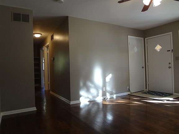 4th image of 730 W Pine St