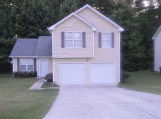 516 Pecan Wood Cir, Fairburn, GA 30213