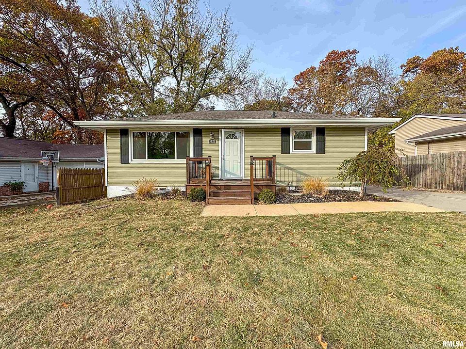 1st image of 3527 W Elmwood Ct