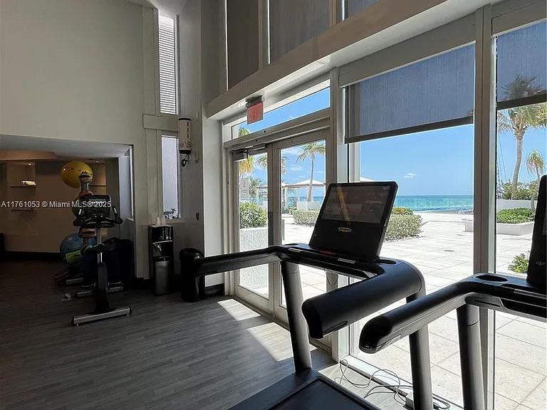 18911 Collins Ave #2607 — Photo 34