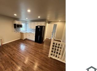 5402 W Thompson St FLOOR 3, Philadelphia, PA 19131