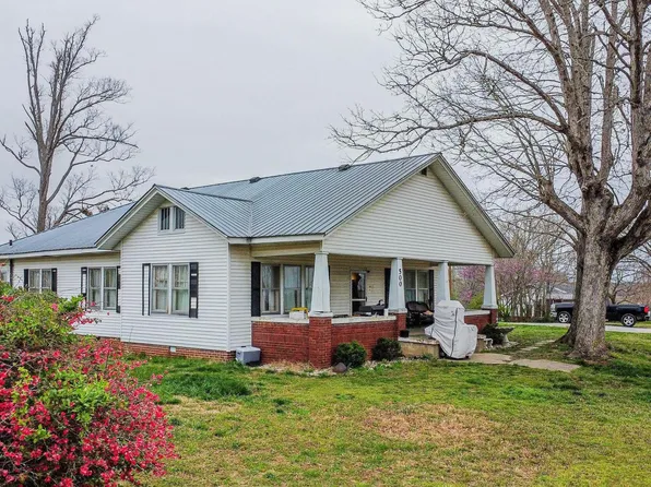 500 Walnut Grove Rd, Dawson Springs, KY 42408