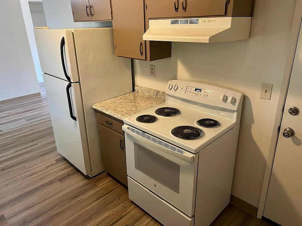 2 Bedroom 1 Bathroom Duplex in Springfield
