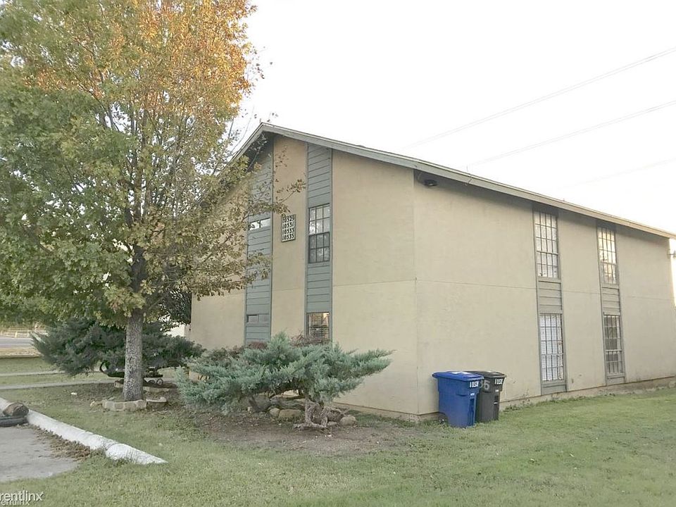 1st image of 10535 Starcrest Dr