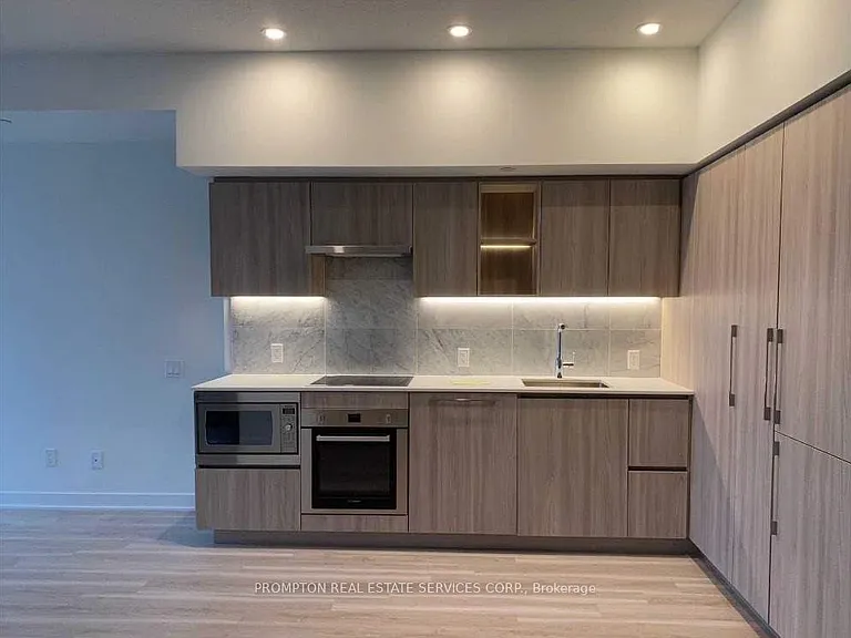 19 Bathurst St #4107 — Photo 3