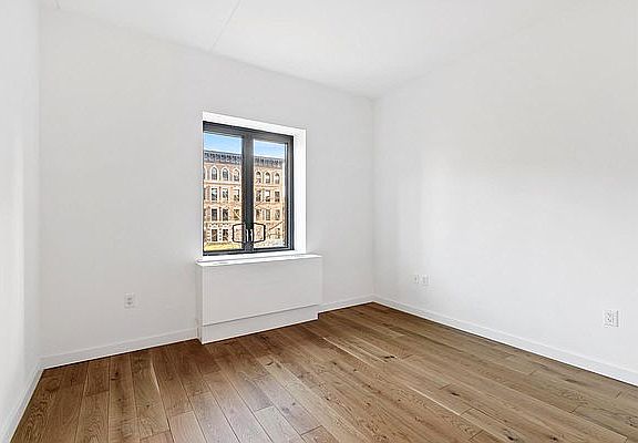 3rd image of 407 Lenox Ave #5F