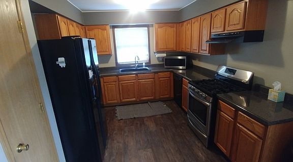 3rd image of 10043 W Chaplin Ave