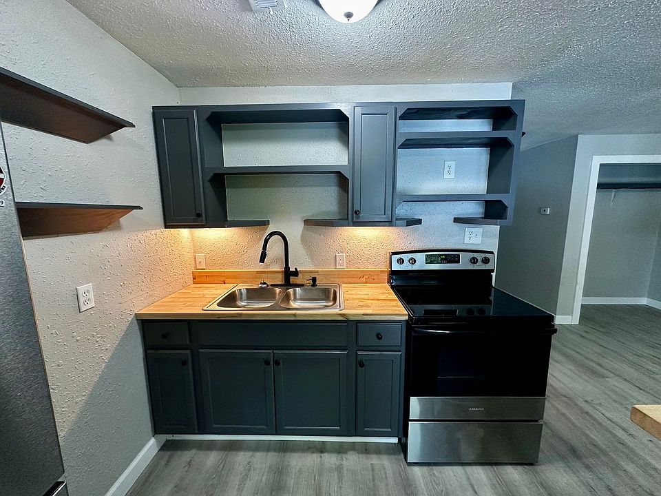 1st image of 316 Scarsdale Cir #1A