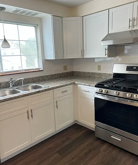 182 Chenango Ave #6 — Photo 27