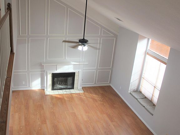 3rd image of 4309 Kenwood Dr