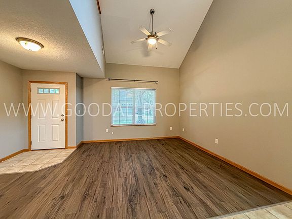 3rd image of 4308 153rd Pl