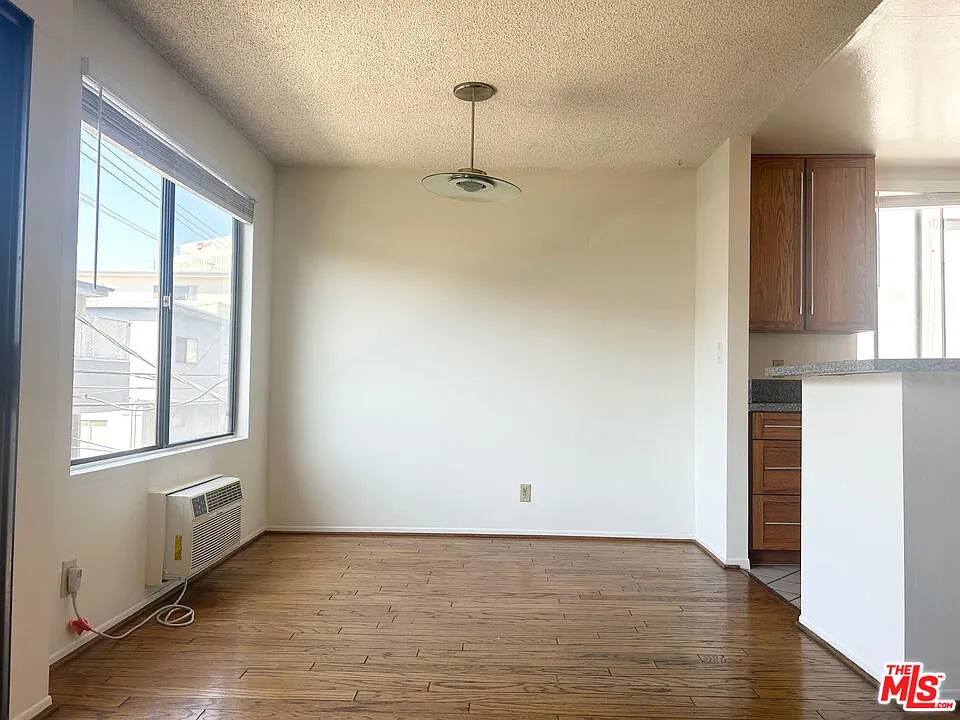 1 bed, 1.0 bath, 760 sqft, $2,800 — Photo 3