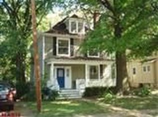 721 Tuxedo Blvd, Saint Louis, MO