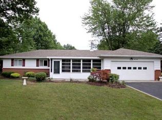 6060 Stewart Rd, Sylvania, OH 43560