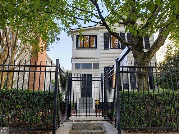 3rd image of 783 Edgewood Ave NE