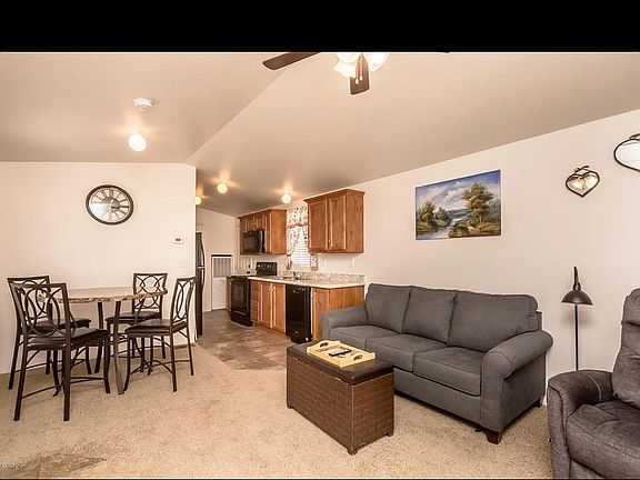 2nd image of 3597 Tourmaline St