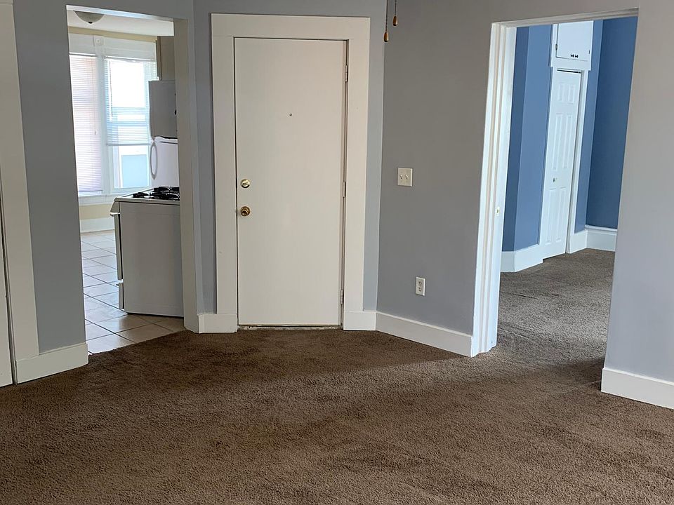 1st image of 755 Watson St SW #2