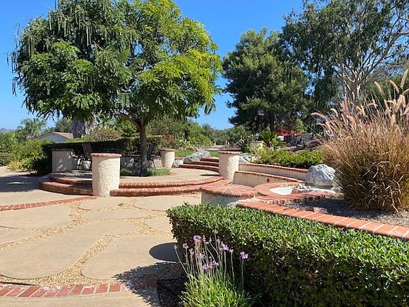 2nd image of 1144 Orangewood Dr