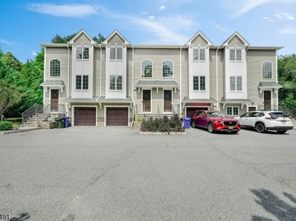 97 Mine Hill Rd, Mount Olive Twp., NJ 07840