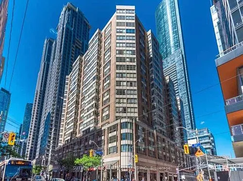 717 Bay St #1809 Photo 1