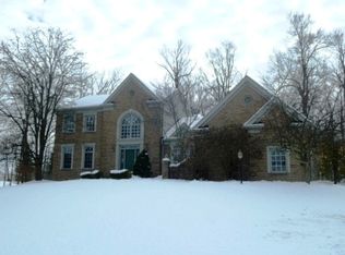 1533 Trophy Ct, Florence, KY 41042