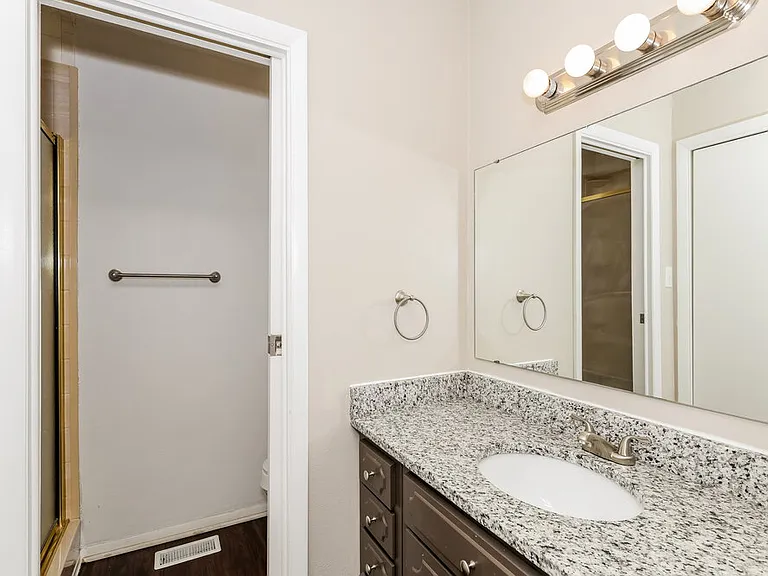 5910 Rahke Rd — Photo 15