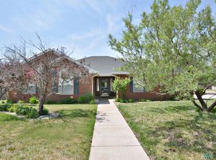 2301 Reese Dr, Clovis, NM 88101