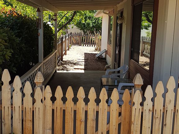 front entrance to covered pa