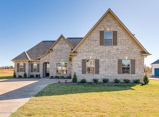 1575 Treestand Rd, Southaven, MS 38672