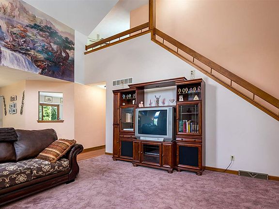 4th image of 1523 Wind Trace Ct