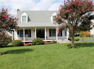 9048 Pelot Pl, Mechanicsville, VA 23116