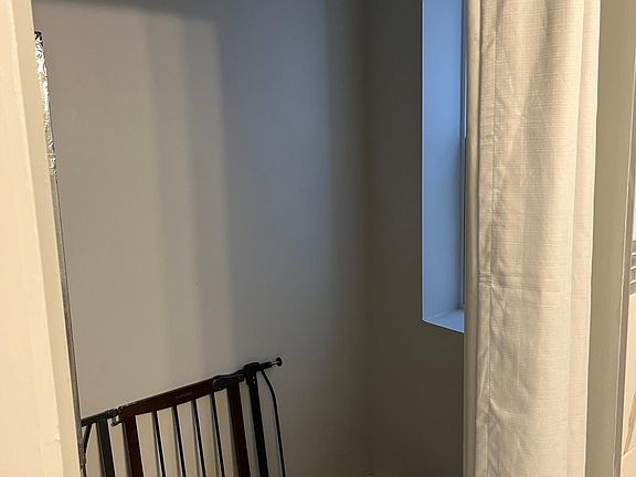 4th image of 3080 N Davlin Ct Floor 1
