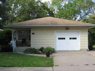 631 N Aldrich St, Geneseo, IL 61254