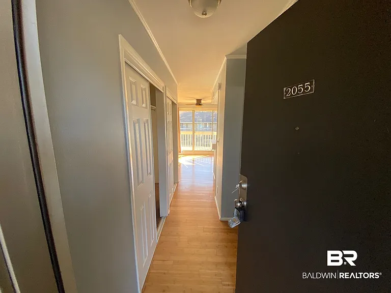 2055 Seacliff Dr N #2055 — Photo 5