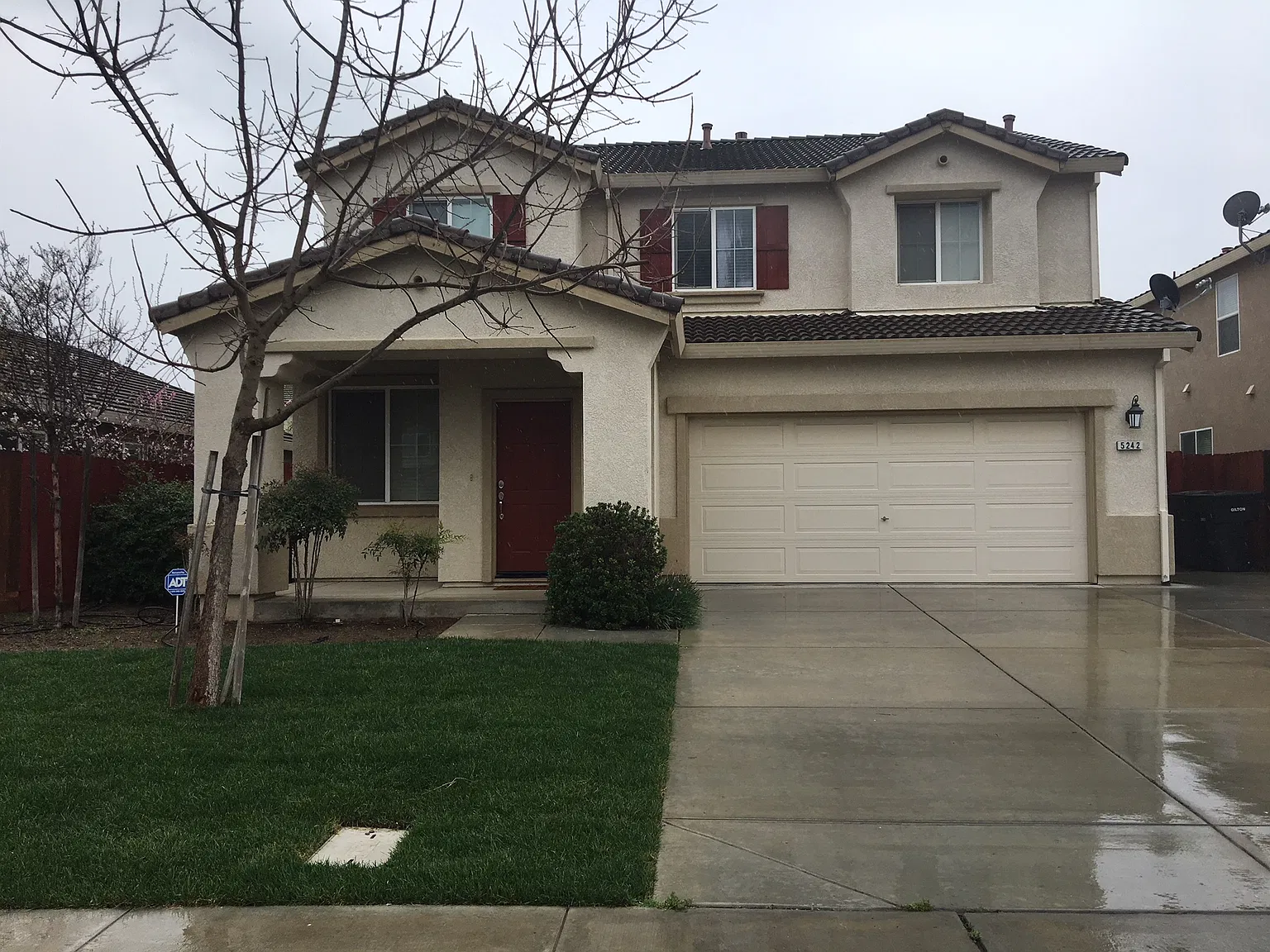 5 bed, 2295 sqft, $3,400 — Photo 1