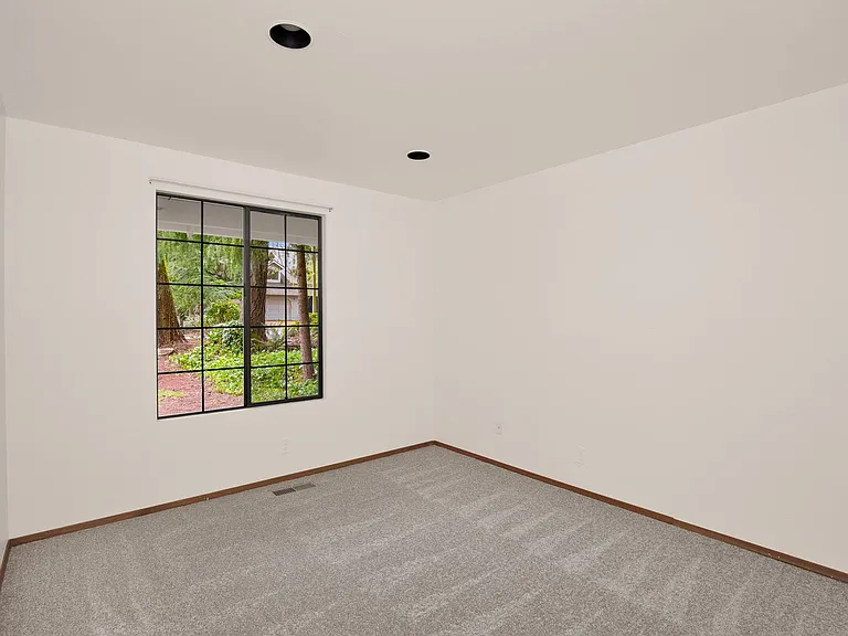 17806 NE 103rd Ct — Photo 11