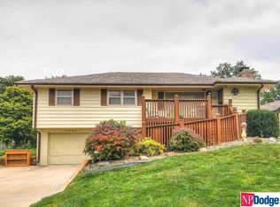 5552 Fay Blvd, Omaha, NE 68117