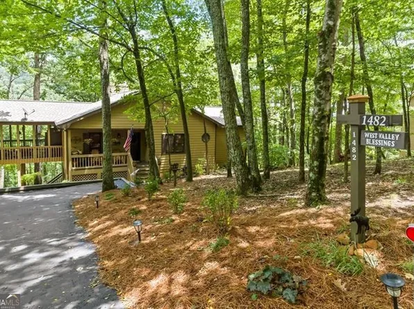 1482 Valley View Dr, Jasper, GA 30143