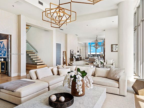 4th image of 2900 NE 7th Ave Penthouse 5101