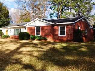 1137 Lakewood Dr, Montgomery, AL 36109