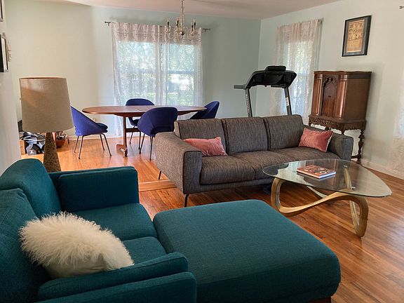 5th image of 501 Oertli Ln